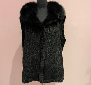 KNITTED MINK VEST WITH FOX COLLAR - BLACK