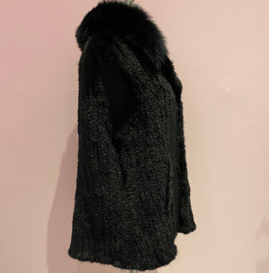 KNITTED MINK VEST WITH FOX COLLAR - BLACK